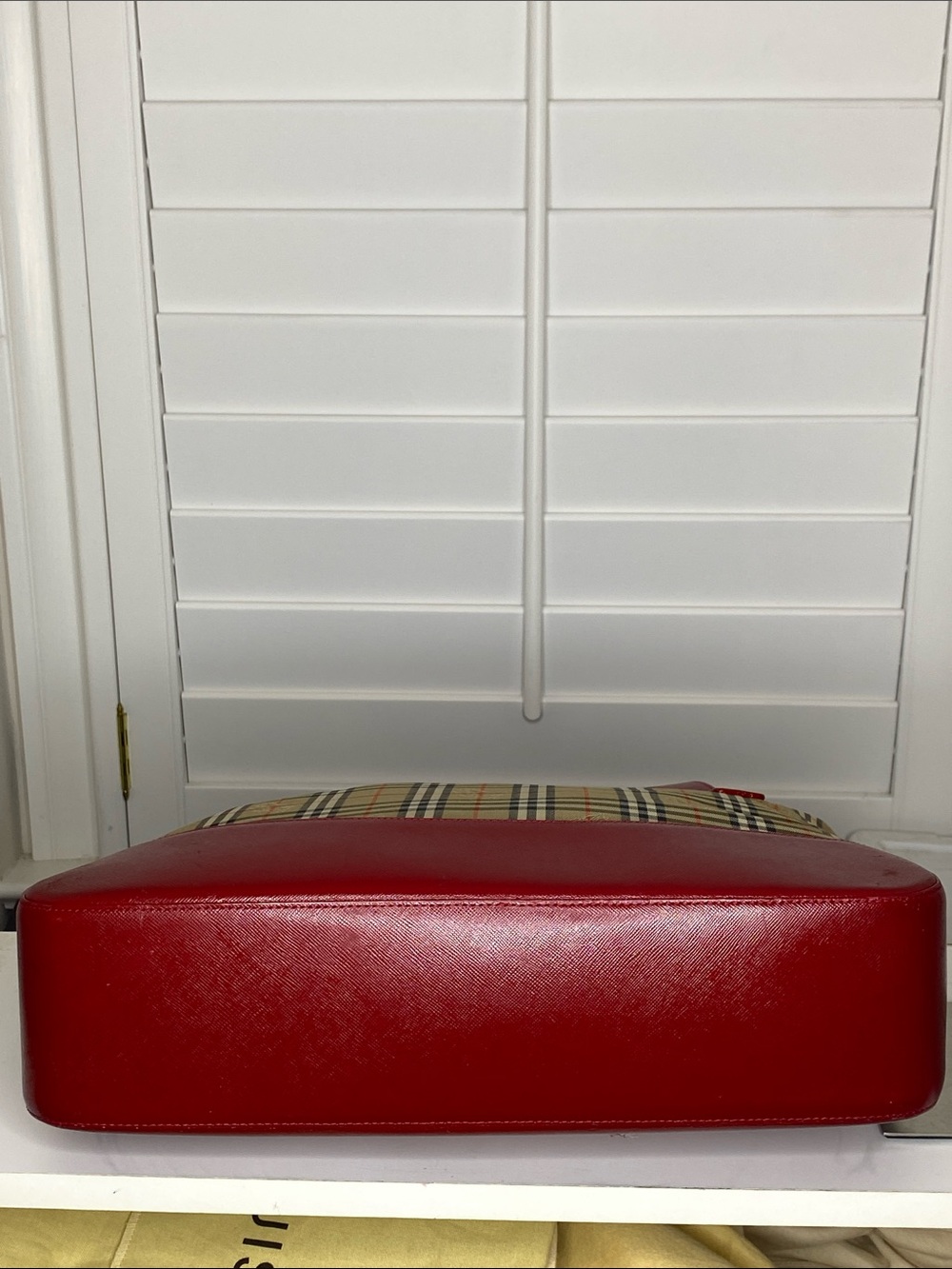 Burberry Nova Check Tote with Red Trim and Handles - Picture 5 of 16